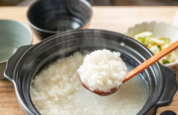 消化に優しい食事のイメージ